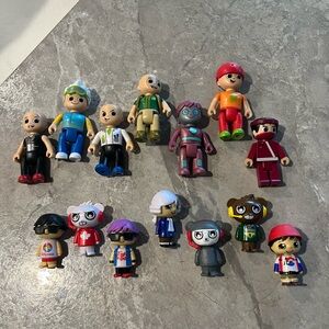 Ryan’s World Figurine Set(14 pcs)
